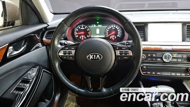 Kia All New K7 2.4 GDI Limited Edition, 2017 13