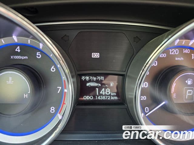 Hyundai YF Sonata люксовая версия, 2010 8