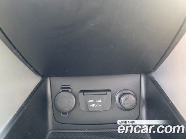 Hyundai YF Sonata люксовая версия, 2010 17