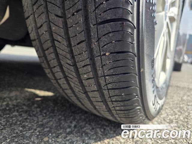 Hyundai YF Sonata люксовая версия, 2010 20