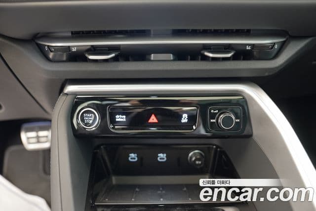 Audi Q5 (80A) 40 TDI Quattro S Line чёрный Edition, 2025 13