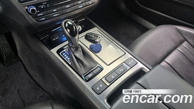 Hyundai Genesis DH Modern, 2015 9