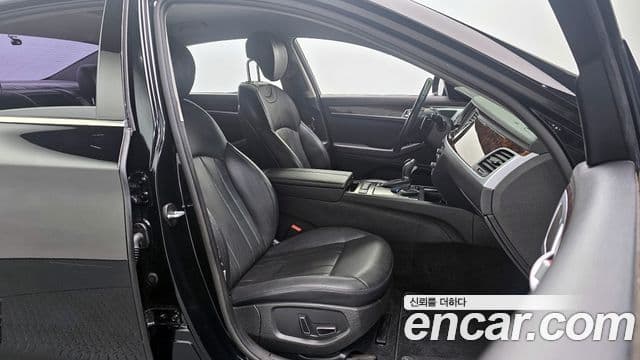 Hyundai Genesis DH Modern, 2015 10