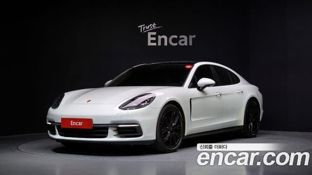 Porsche Panamera (971), 2019 1