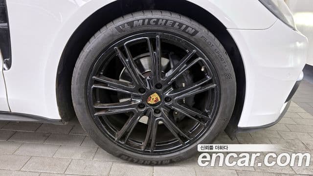 Porsche Panamera (971), 2019 все фото