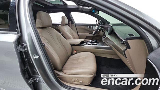 Kia K8 гибрид Noblesse Light, 2023 11