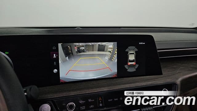 Kia K8 гибрид Noblesse Light, 2023 16