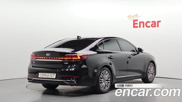 Kia K7 Premier гибрид Noblesse, 2020 2