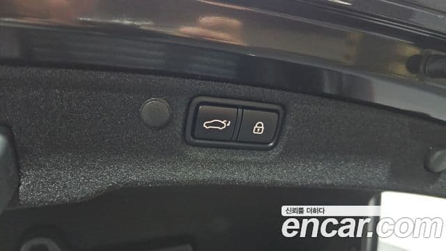 Kia K7 Premier гибрид Noblesse, 2020 20