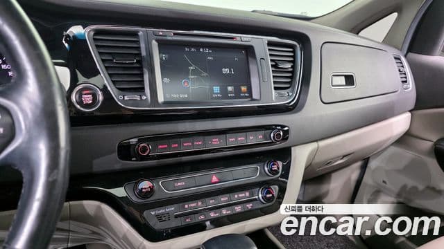 Kia All New Carnival Noblesse, 2017 14