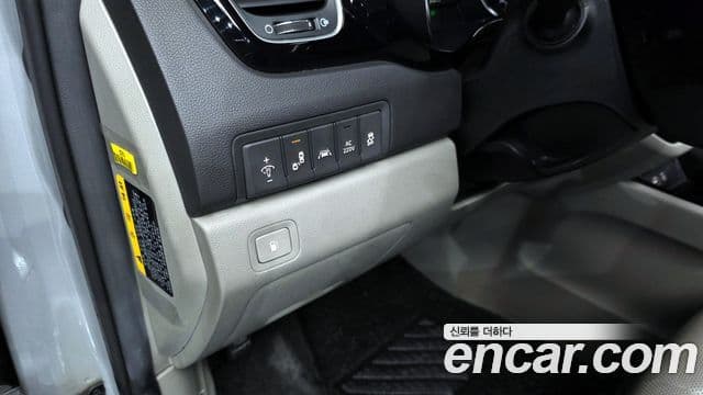 Kia All New Carnival Noblesse, 2017 16