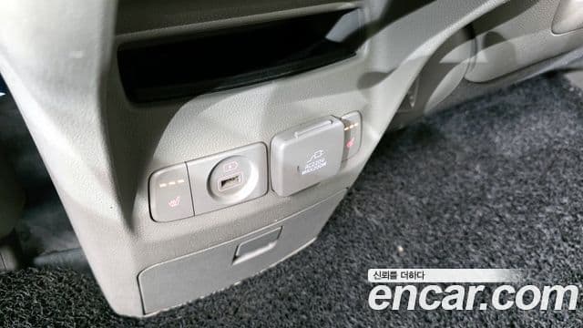 Kia All New Carnival Noblesse, 2017 17