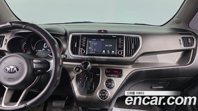 Kia The / новый New Ray Prestige, 2018 16