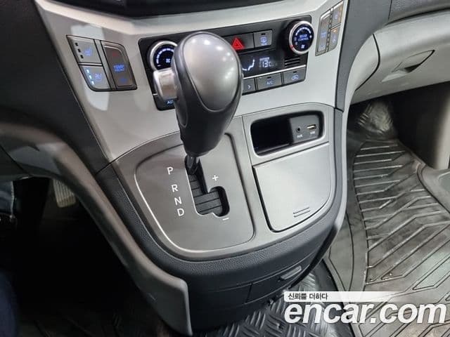 Hyundai Grand Starex Modern, 2017 13