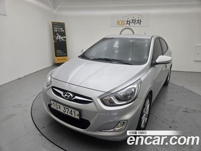 Hyundai Accent(новый кузов / новое поколение) 1.6 GDI top, 2012 1
