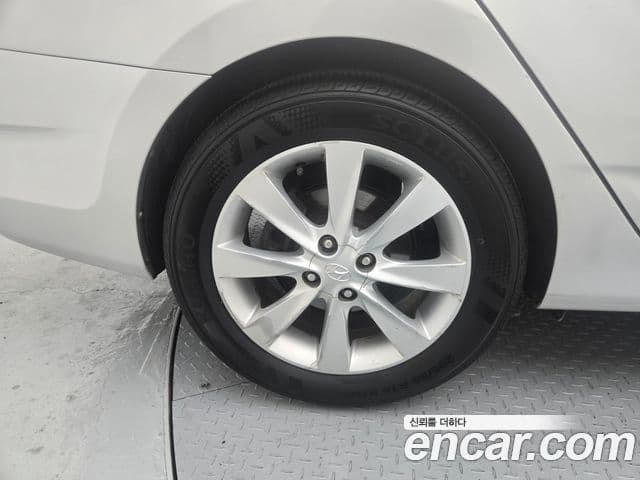 Hyundai Accent(новый кузов / новое поколение) 1.6 GDI top, 2012 все фото