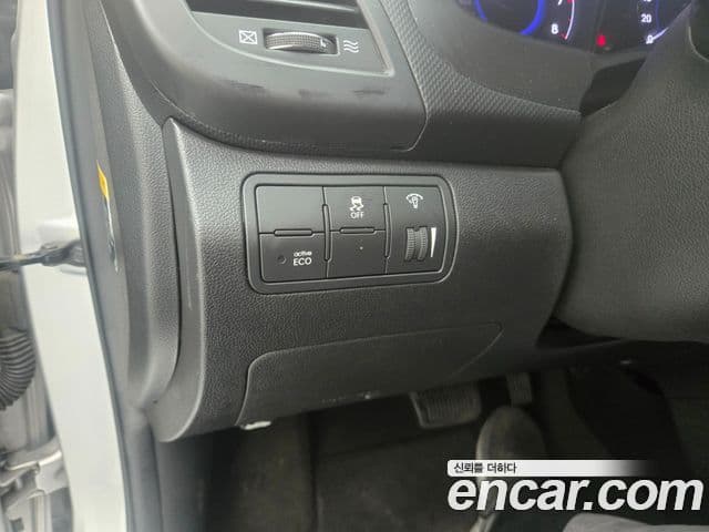 Hyundai Accent(новый кузов / новое поколение) 1.6 GDI top, 2012 14