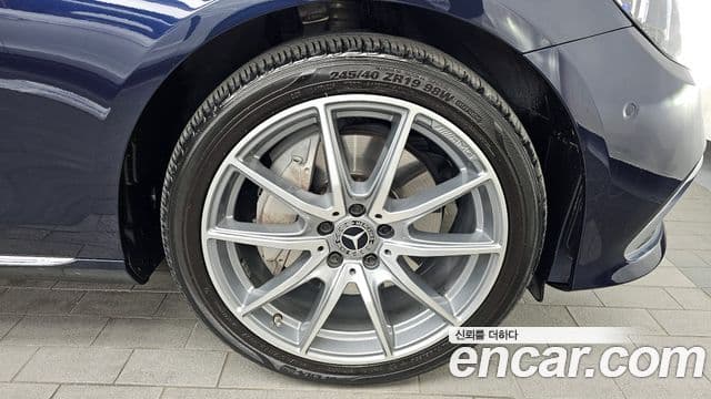 Mercedes-Benz E-класс W213 Exclusive, 2022 все фото