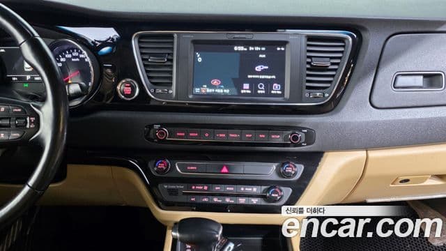 Kia The / новый New Carnival Noblesse Special, 2019 14