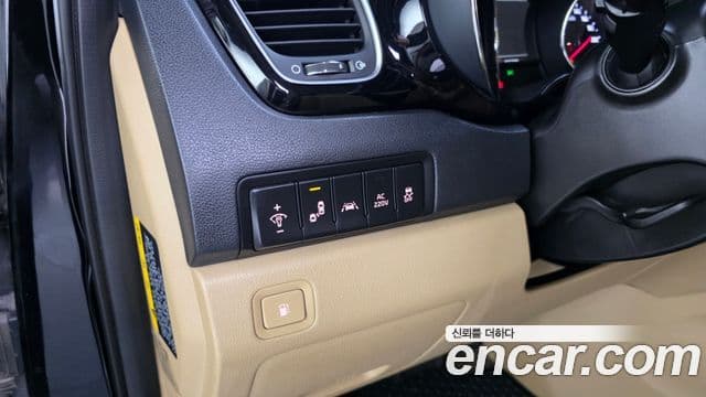 Kia The / новый New Carnival Noblesse Special, 2019 17