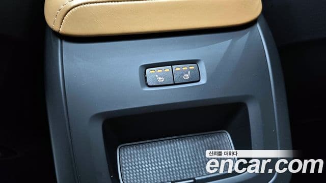 Volvo XC60 2세대 T8 Inscription, 2021 17