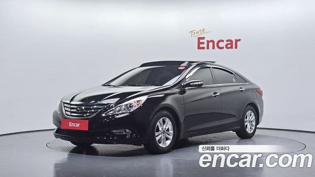 Hyundai YF Sonata LPI top, 2010 1