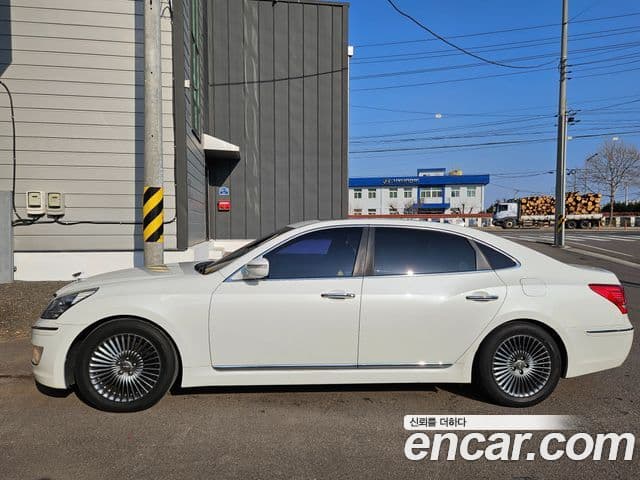 Hyundai Equus(новый кузов / новое поколение) Prime VIP팩, 2010 3