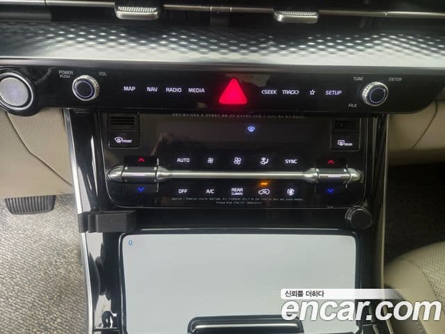 Kia Carnival 4세대 Signature, 2021 12