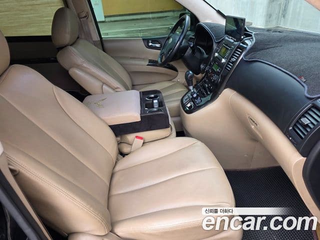 Kia Carnival R топовая версия, 2013 18