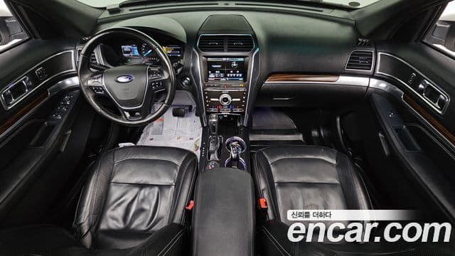 Ford Explorer 5세대, 2016 7