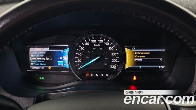 Ford Explorer 5세대, 2016 8