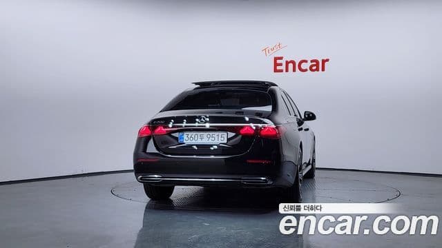 Mercedes-Benz E-класс W214 Avantgarde, 2025 4