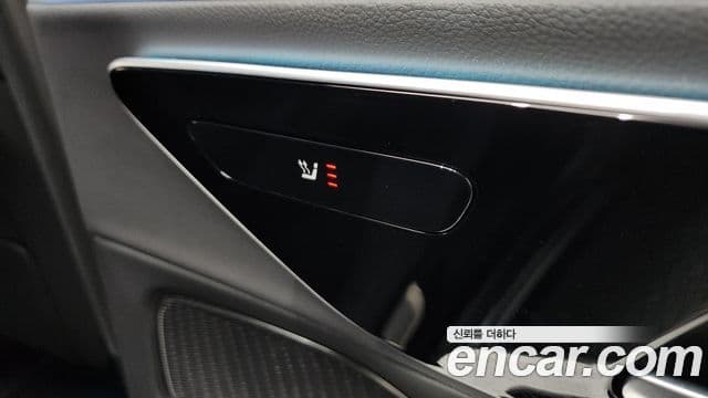 Mercedes-Benz E-класс W214 Avantgarde, 2025 18