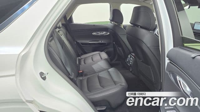 Genesis GV70, 2021 12