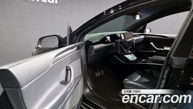 Tesla модель X, 2023 10