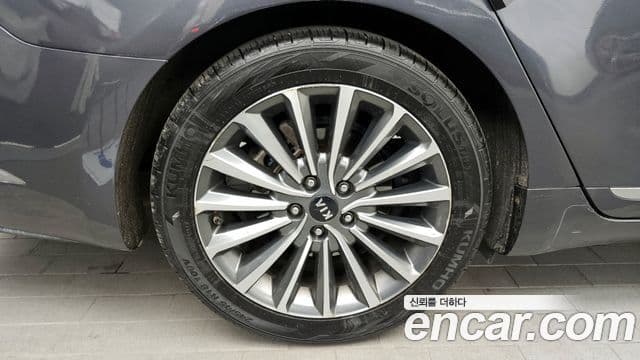 Kia All New K7 3.0 LPI Luxury (арендный автомобиль), 2018 все фото