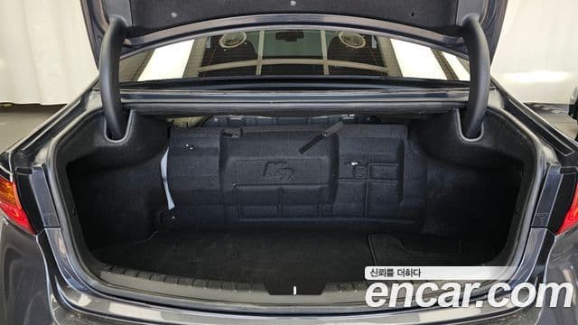 Kia All New K7 3.0 LPI Luxury (арендный автомобиль), 2018 20