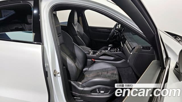 Porsche Cayenne (PO536) 4.0 турбо GT купе, 2023 12