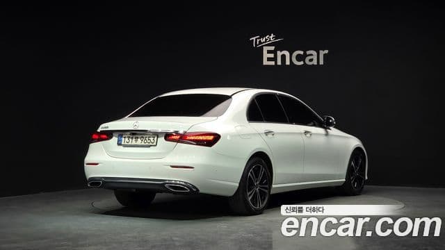 Mercedes-Benz E-класс W213 Avantgarde, 2021 2