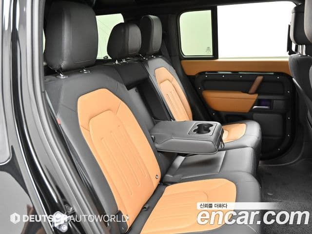 Land Rover Defender (L663) 110 P400 X, 2024 12
