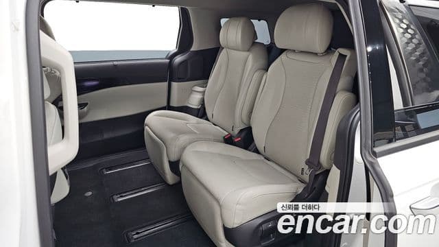 Kia Carnival 4세대 Signature, 2022 12