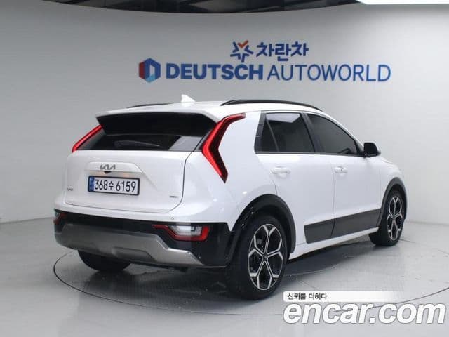 Kia D All New Niro Prestige, 2022 2