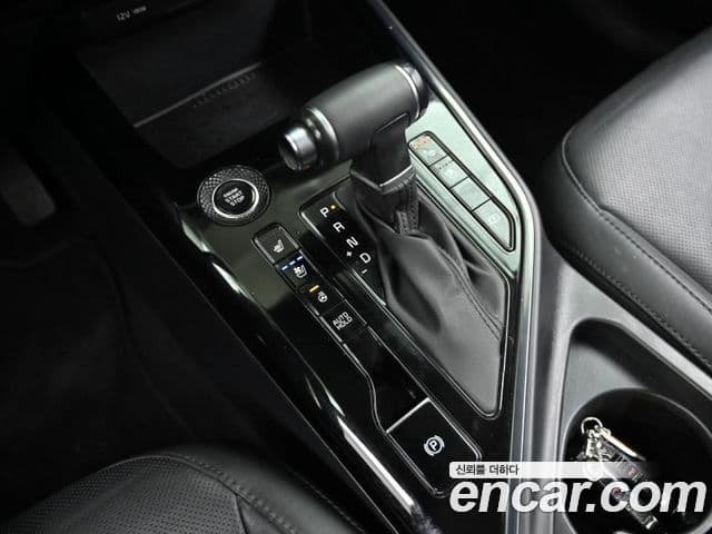Kia D All New Niro Prestige, 2022 9