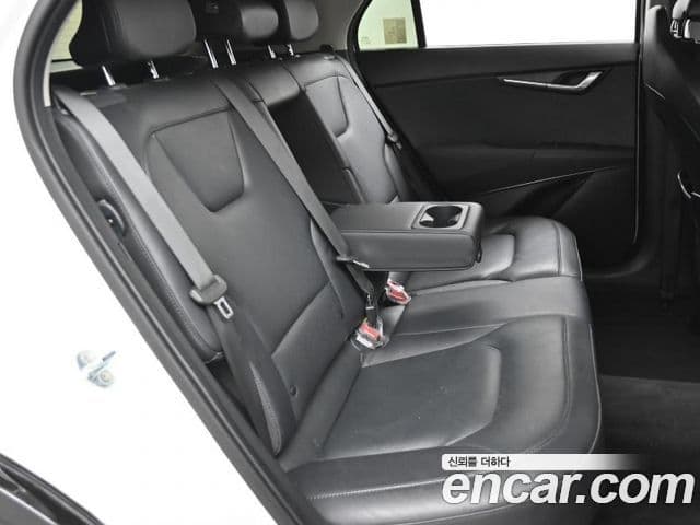 Kia D All New Niro Prestige, 2022 12