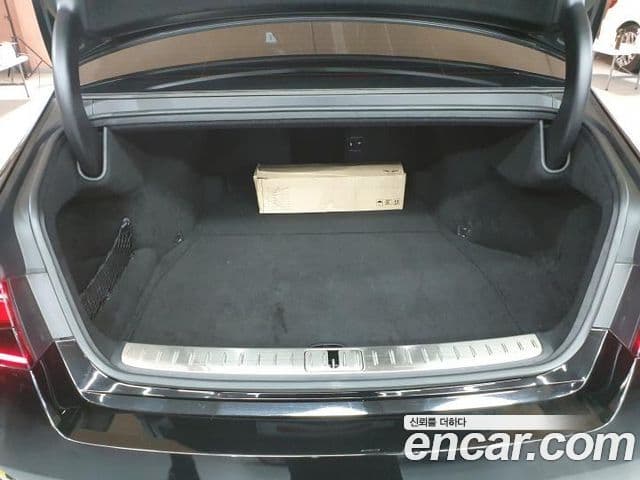 Genesis G90 (RS4) бензин 3.5 турбо AWD, 2023 15