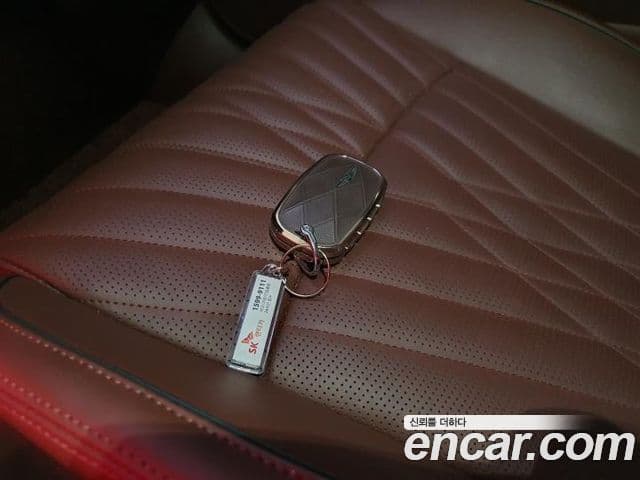 Genesis G90 (RS4) бензин 3.5 турбо AWD, 2023 20