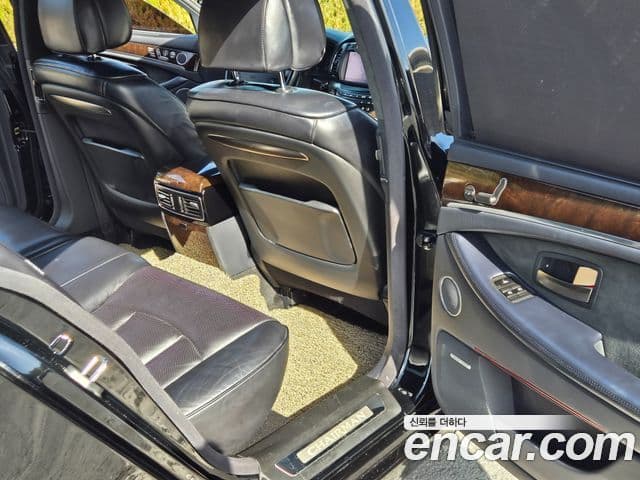 KG모빌리티(SsangYong) 뉴체어맨 W Prestige, 2012 10