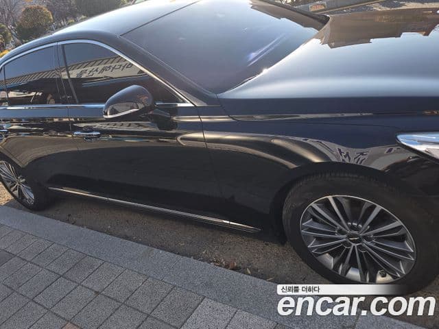 Genesis EQ900 Luxury, 2018 1