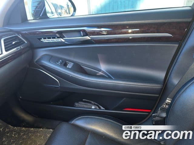 Genesis EQ900 Luxury, 2018 10