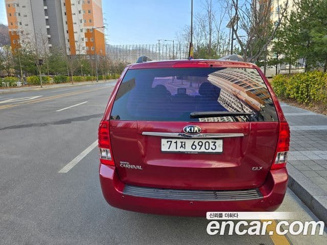 Kia Carnival R люксовая версия, 2014 8